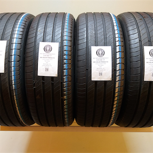 MICHELIN PRIMACY 4 215/55 R17