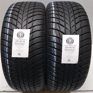 BRIDGESTONE BLIZZAK LM001 RFT 225/50R18