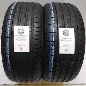 PIRELLI PZERO PZ4 235/35R19