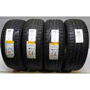 PIRELLI SOTTOZERO W210 235/50R19