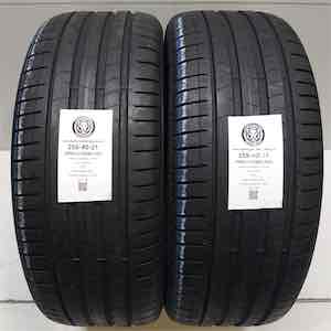 PIRELLI PZERO PZ4 255/40R21