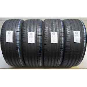 PIRELLI PZERO PZ4 265/40R21