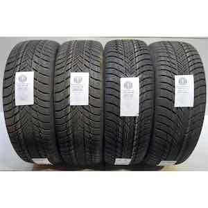 BRIDGESTONE BLIZZAK LM001 215/55R18