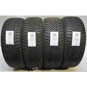 BRIDGESTONE BLIZZAK LM005 215/55R17